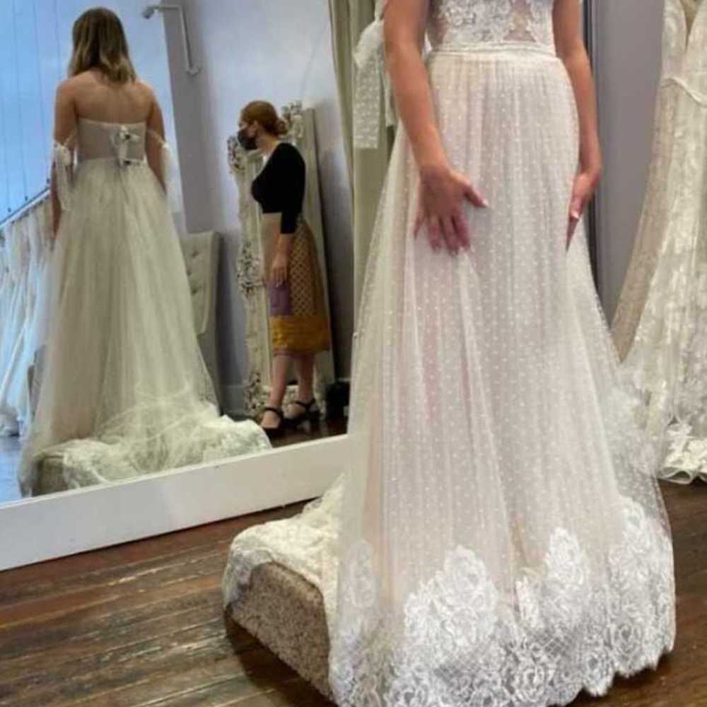 👰‍♀️ Flora Bridal -  Dannie Wedding Gown Dress - Picture 7 of 16